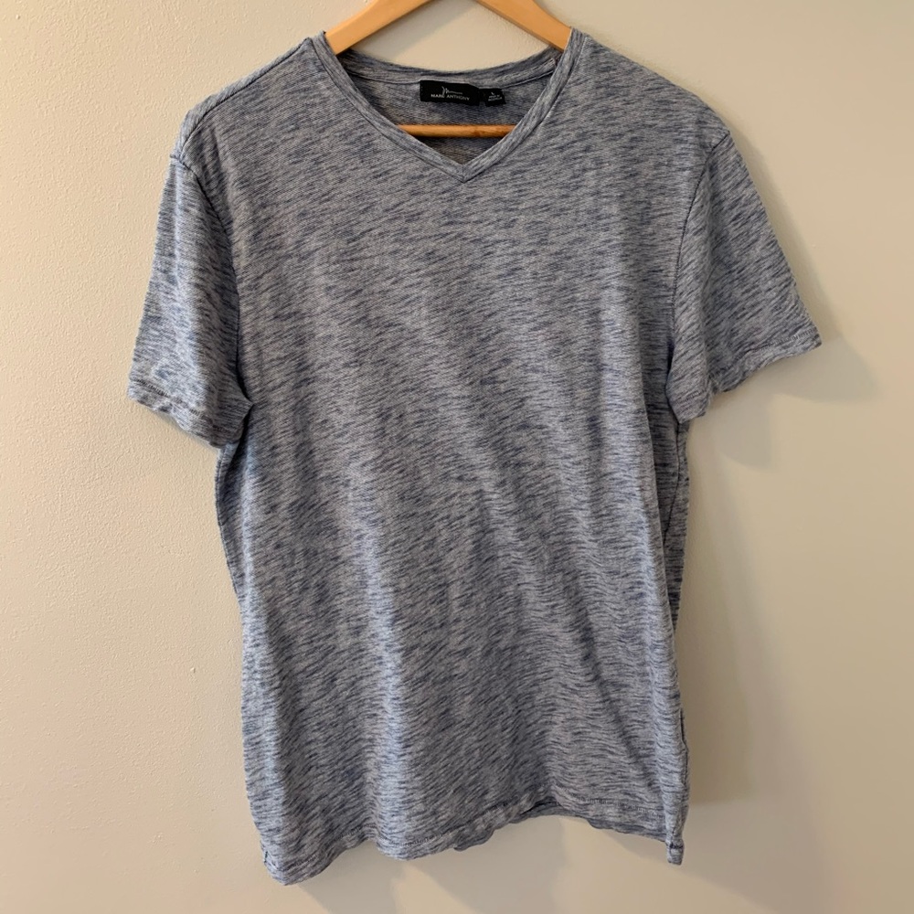 💰 Men’s Marc Anthony casual T-shirt v-neck L